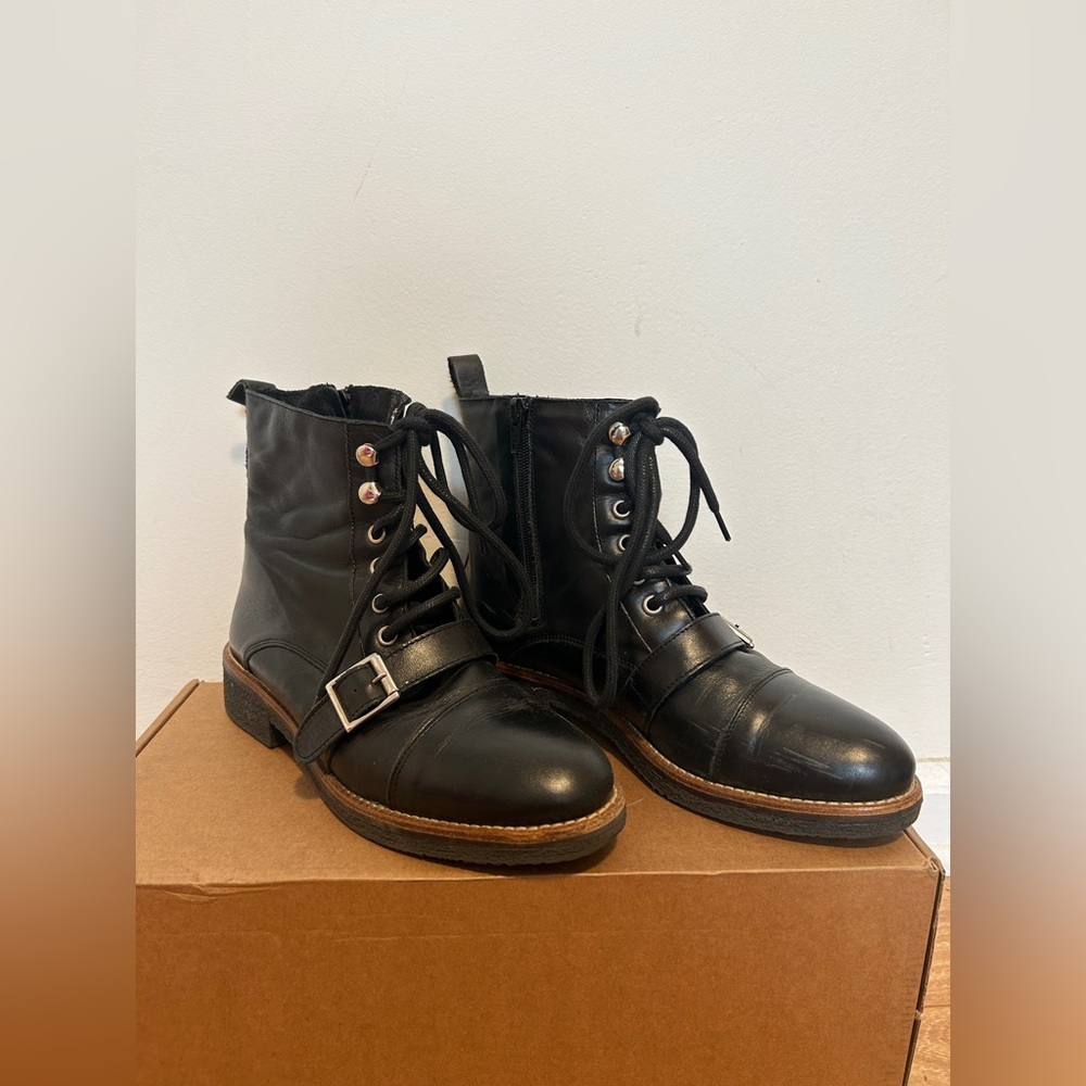 Women’s Combat Boots | Lace Up Boots for women | Ankle Combat Moto Boots